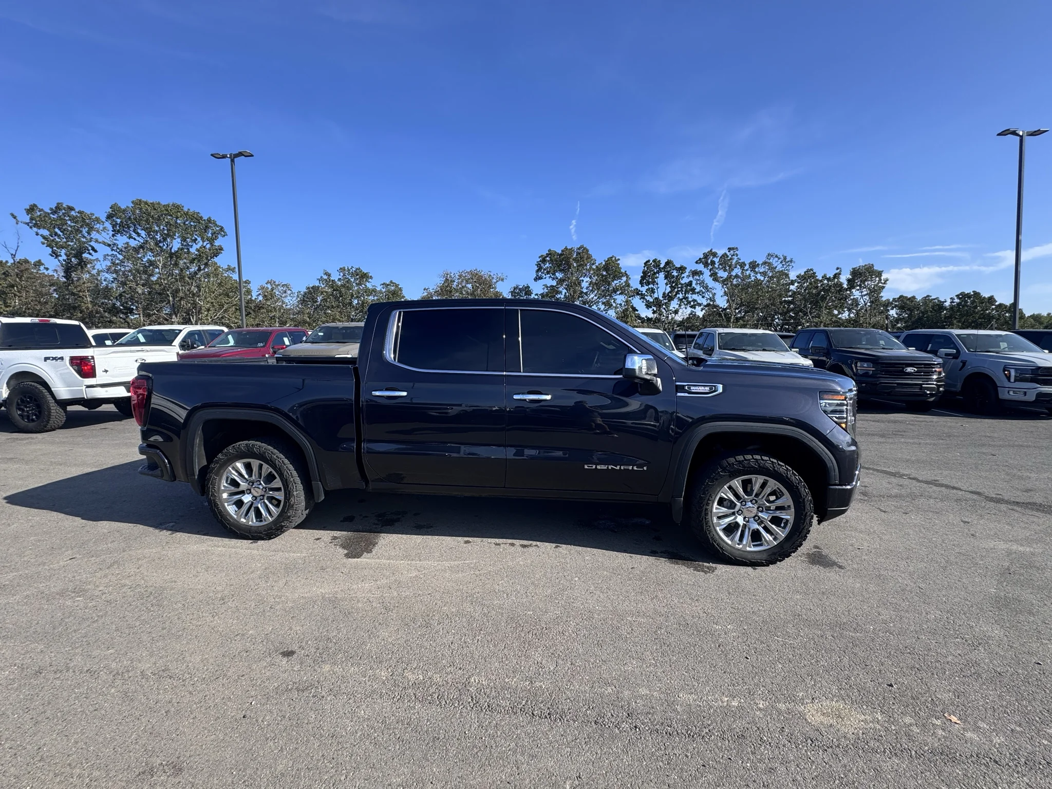 Used 2025 Titanium Rush Metallic GMC Denali image 6