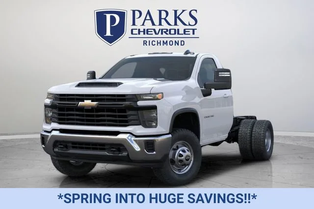 2025 Chevrolet Silverado 3500 HD Work Truck - Photo 8
