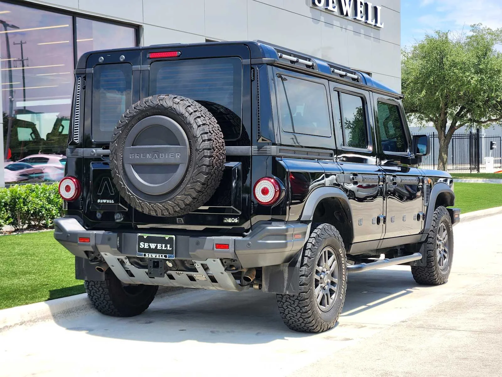 Used 2024 INKY BLACK INEOS Base 4x4 image 7
