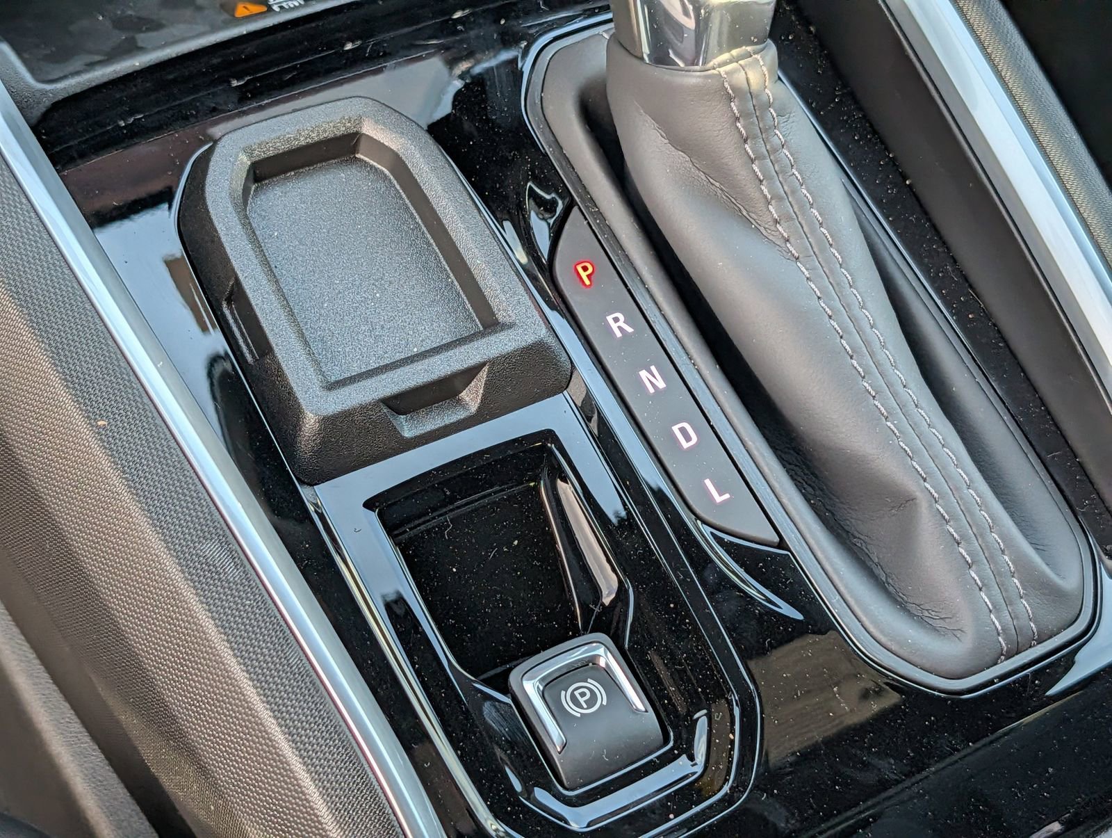 2026 Chevrolet Colorado LT - Photo 15