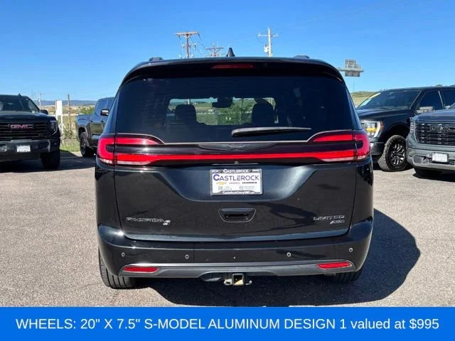 Used 2021 Black Chrysler Limited AWD image 4
