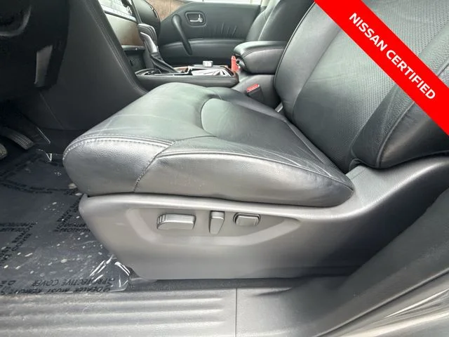 Used 2023 Gray Nissan SL image 12