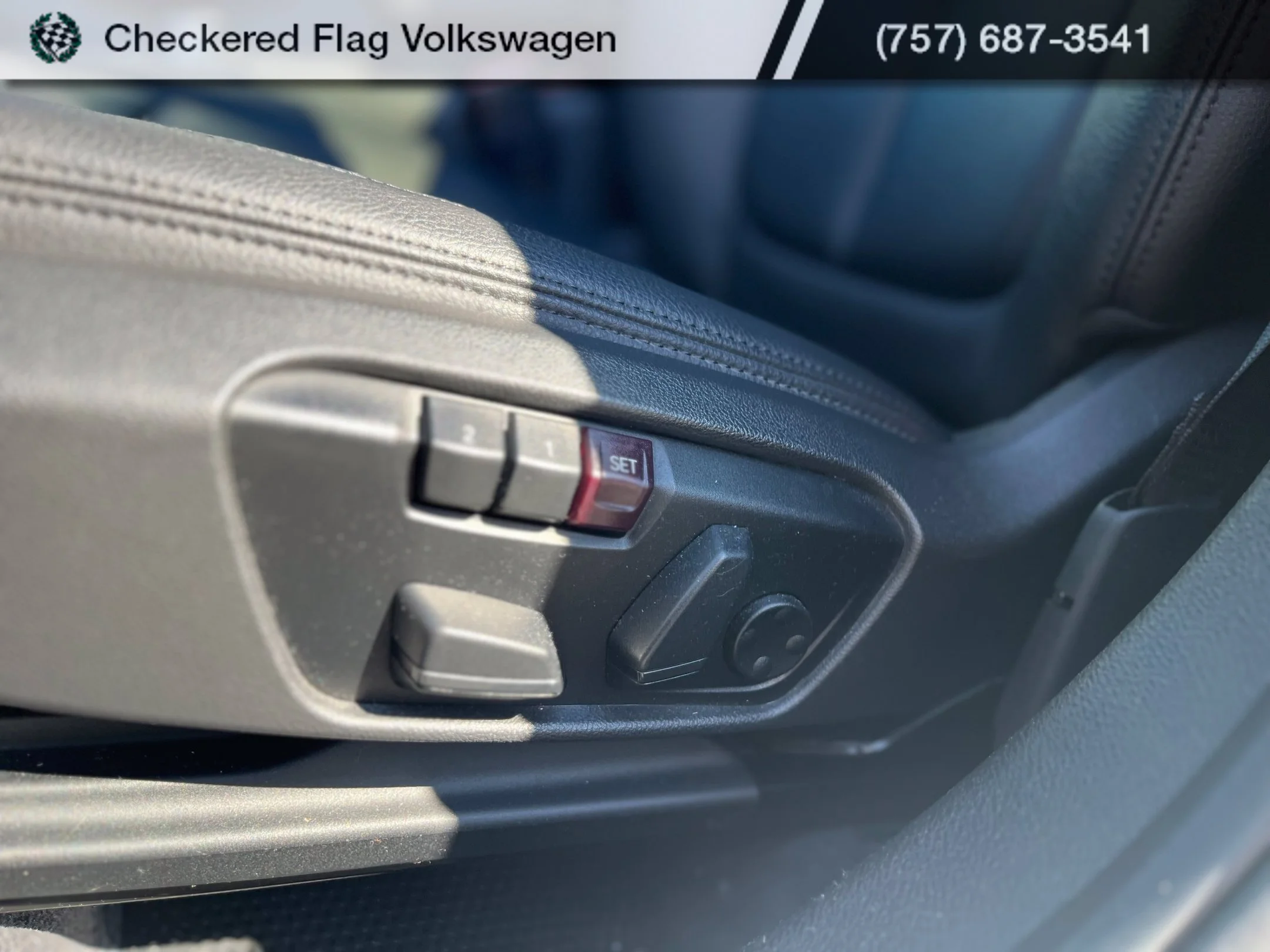 Used 2020 Alpine White BMW xDrive28i image 25