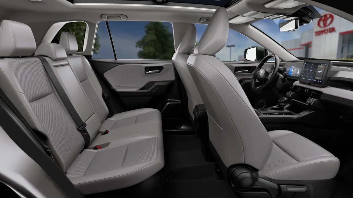 New 2026 Wind Chill Pearl Toyota XLE Premium image 21