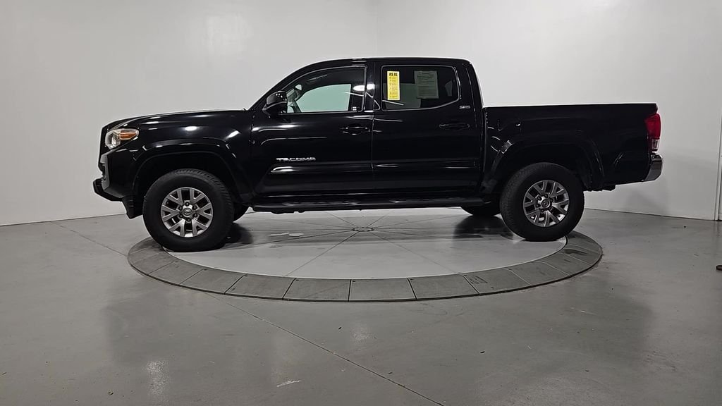 Used 2017 Black Toyota SR5 image 2