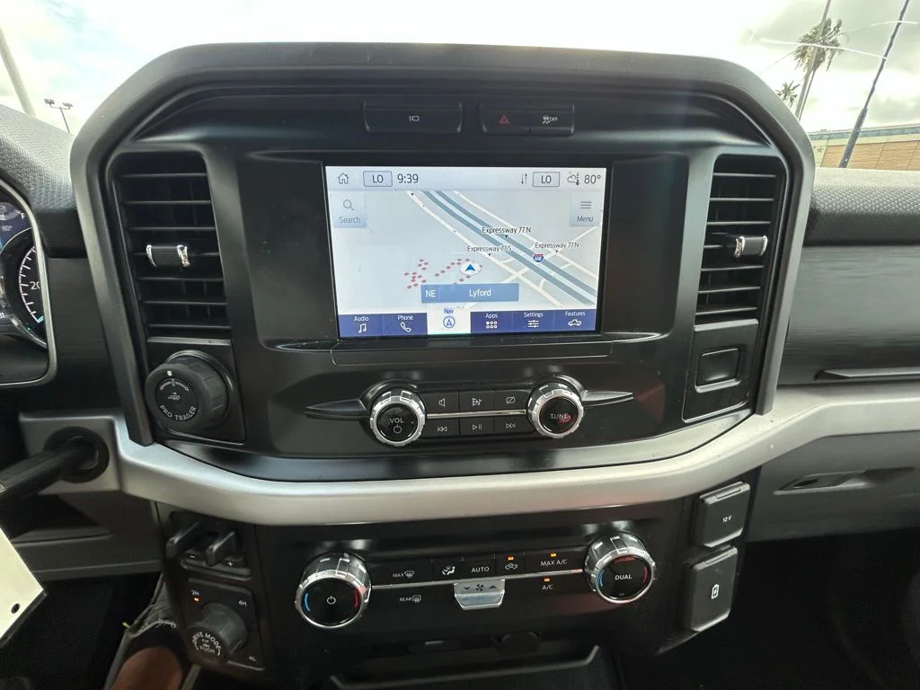 Used 2023 Blue Ford XLT image 14