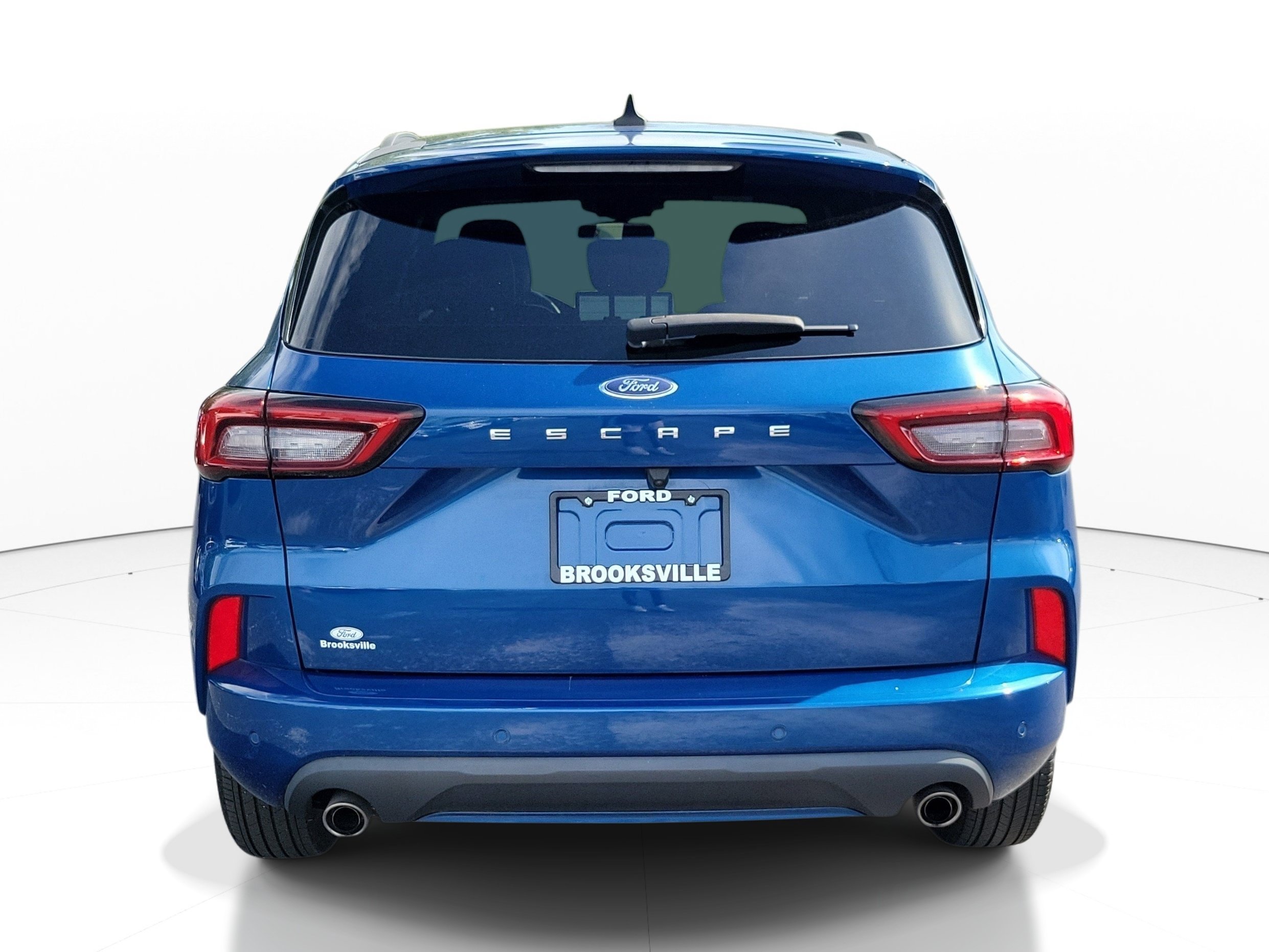 Used 2023 Blue Metallic Ford ST-Line image 4