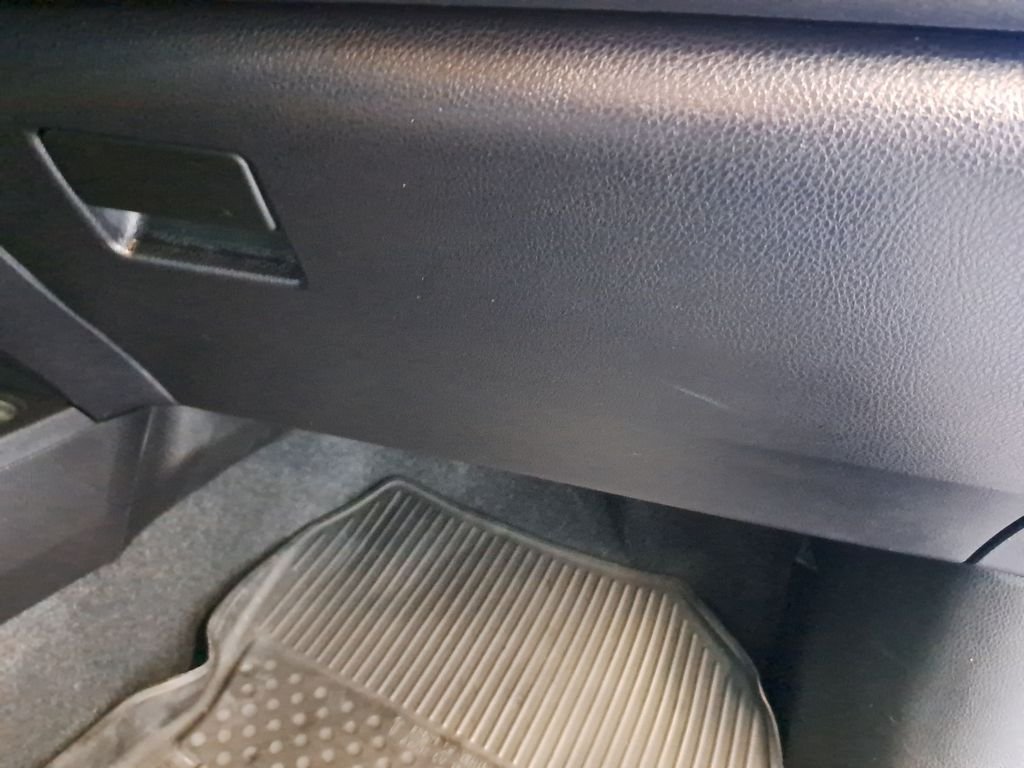 Used 2018 Gray Toyota LE image 32