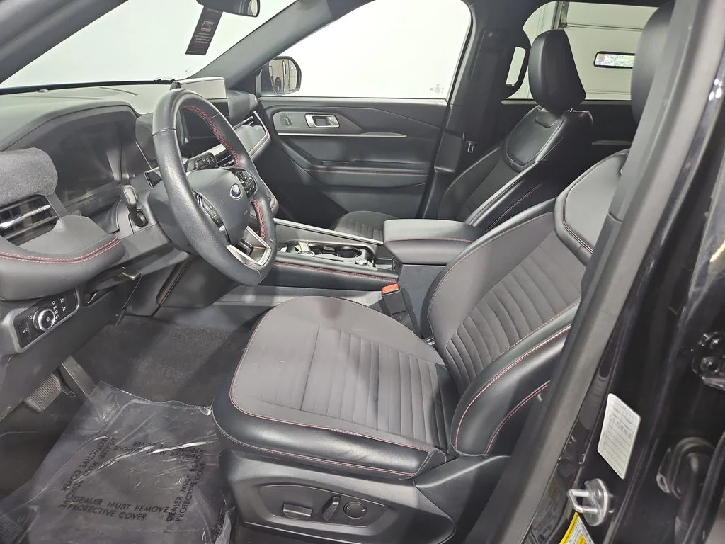 Used 2025 Black Ford ST-Line image 10