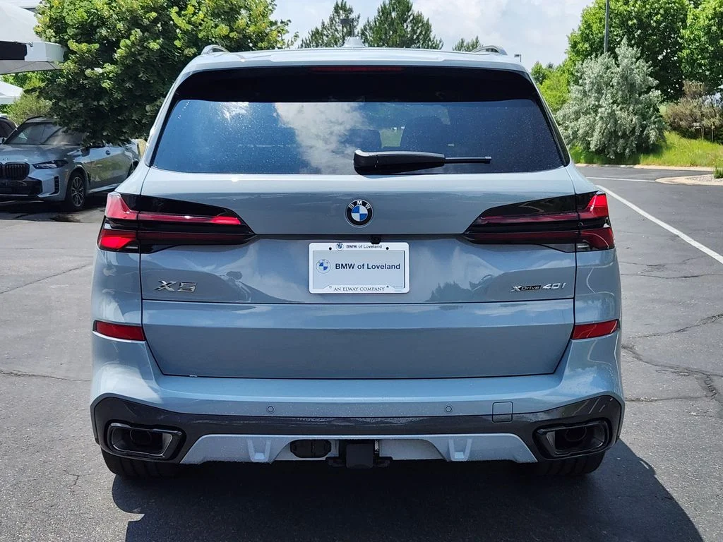 New 2026 Brooklyn Grey Metallic BMW xDrive40i image 4
