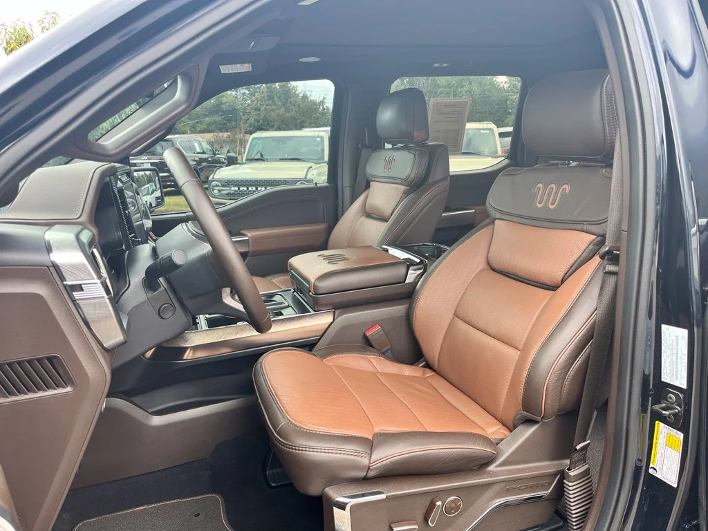 Used 2024 Blue Ford King Ranch image 9