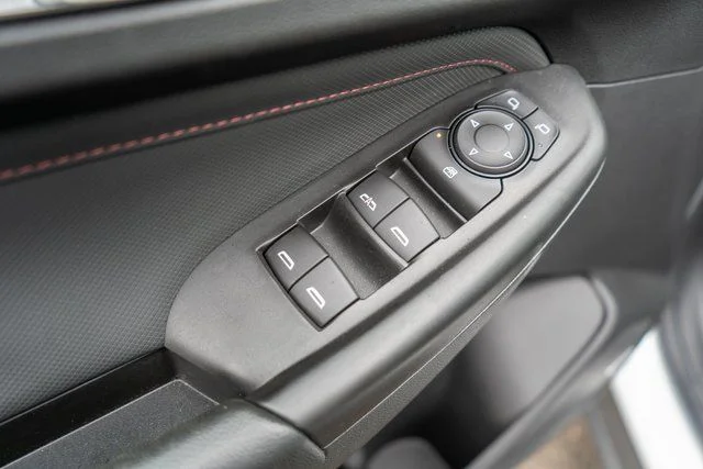 Used 2022 White Chevrolet RS image 17