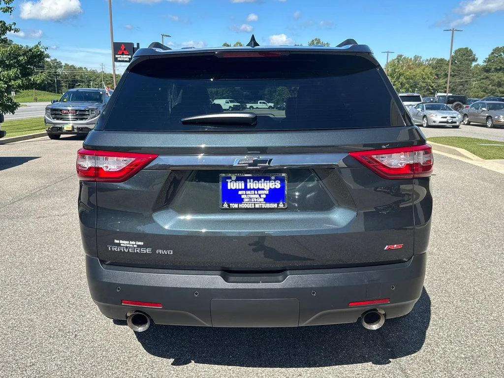 Used 2019 Graphite Metallic Chevrolet AWD 4dr RS w/2LT image 5