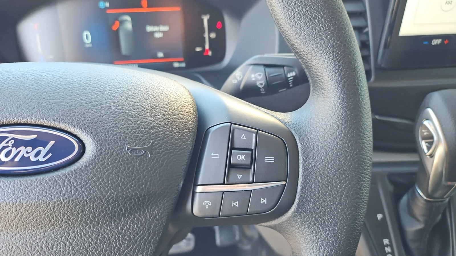 New 2026 Oxford White Ford 250 MR RWD image 11