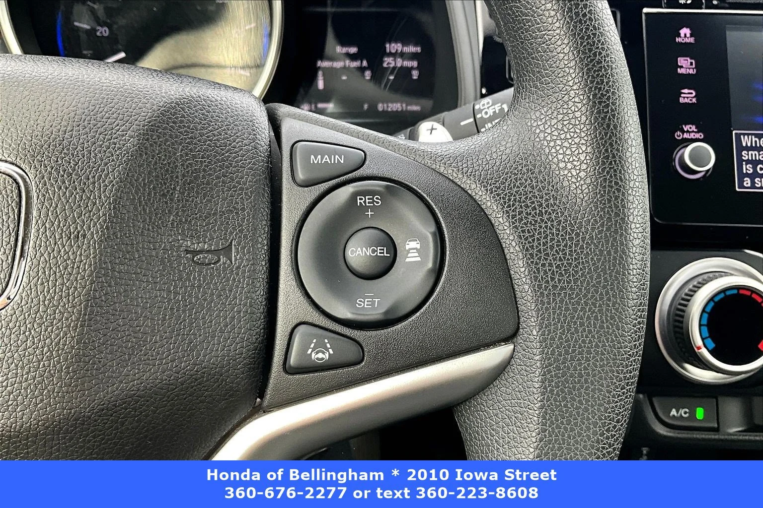 Used 2018 White Honda EX image 11