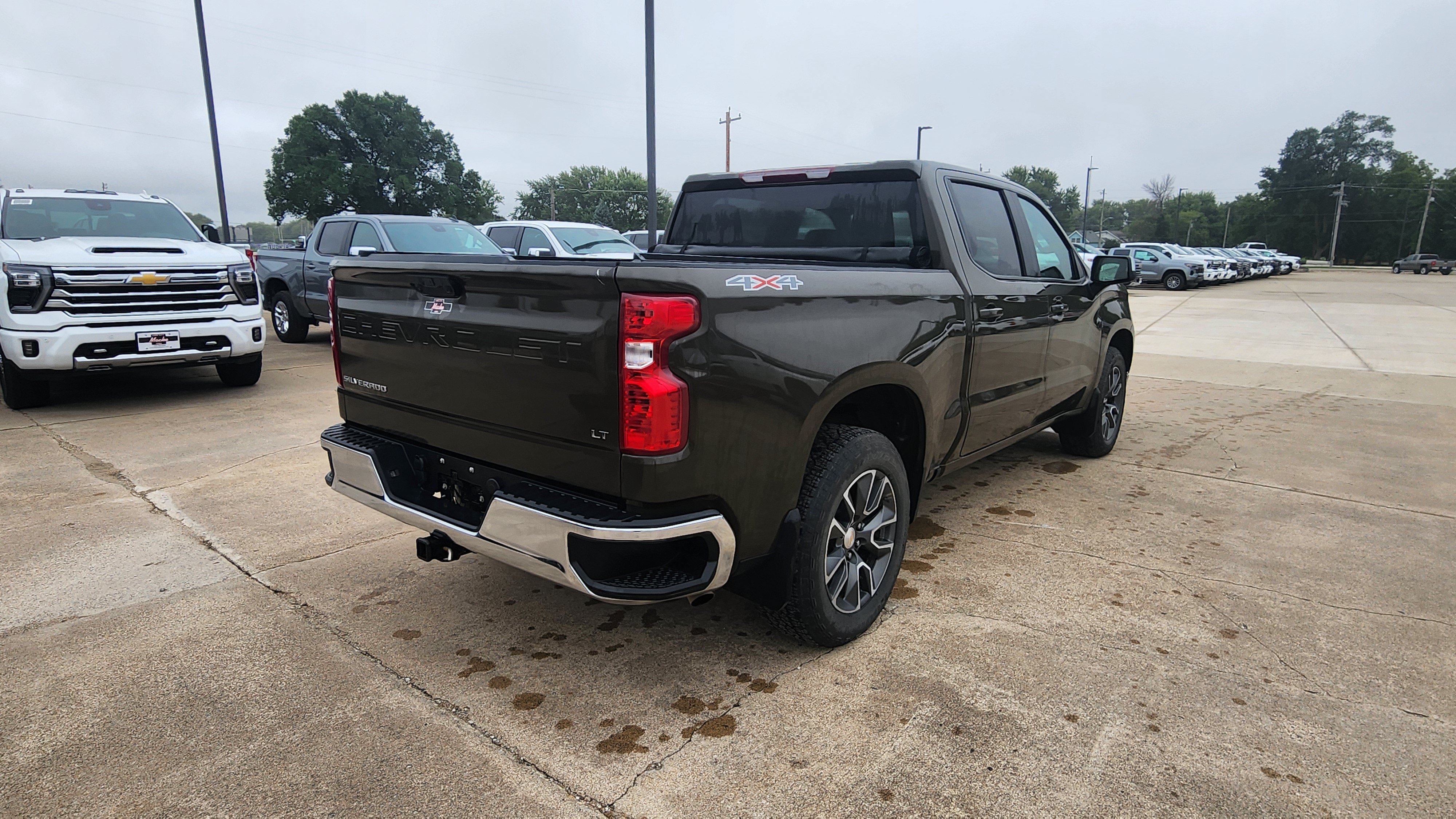 Certified Used 2023 HARVEST BRONZE METALLIC Chevrolet LT image 5
