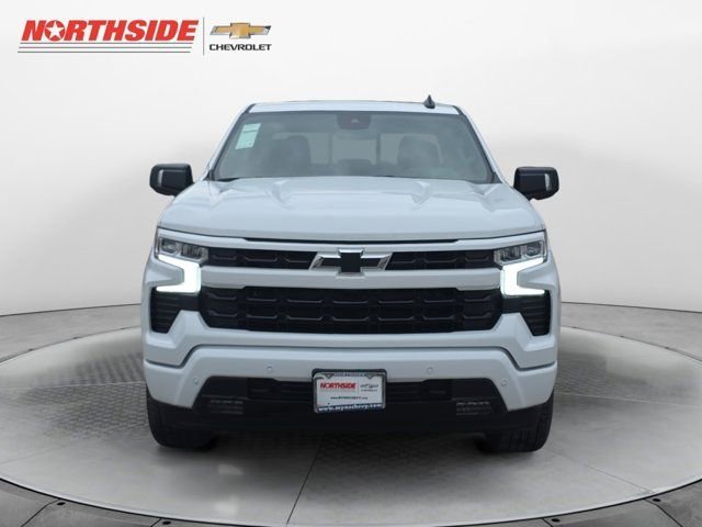 New 2026 Summit White Chevrolet RST image 2