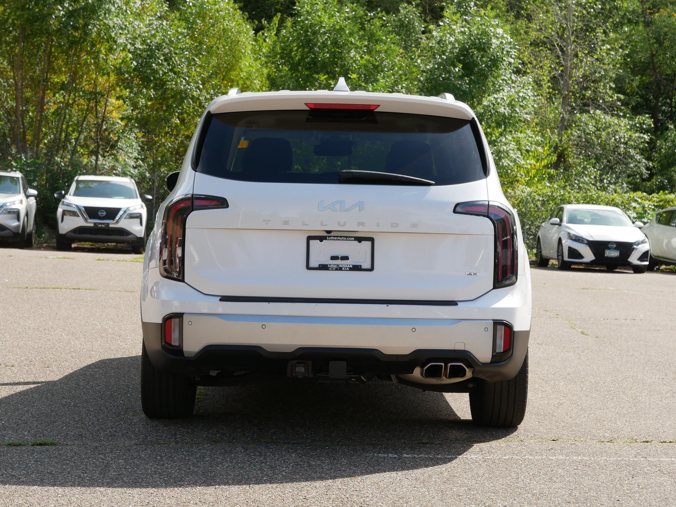 Certified Used 2024 Glacial White Pearl Kia SX image 6