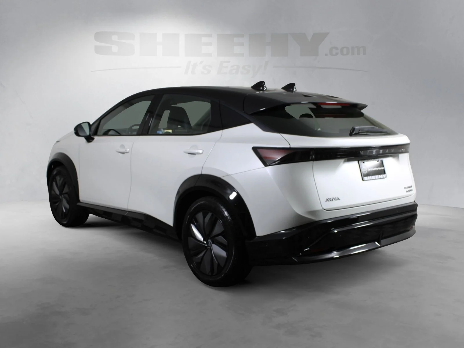 Used 2024 White Nissan PLATINUM+ e-4ORCE image 5