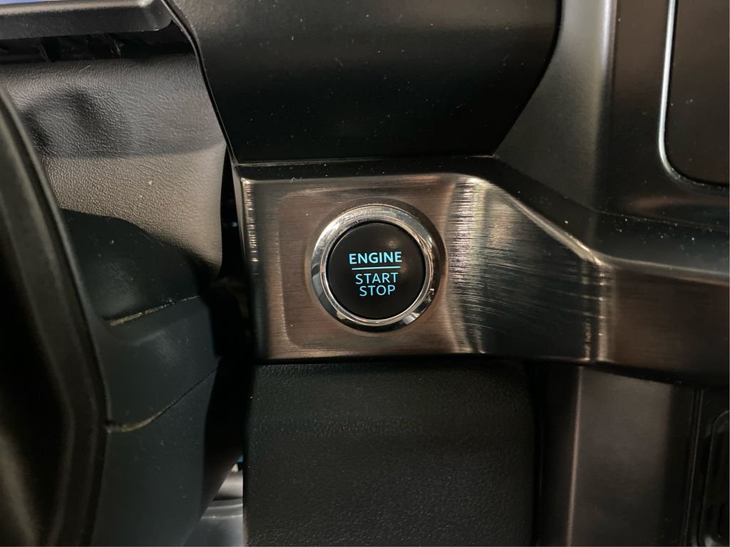 Used 2025 Black Ford Lariat image 22