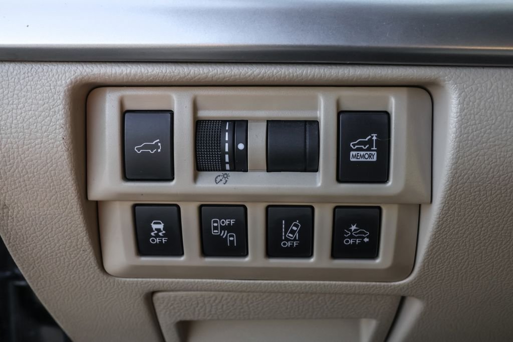 Used 2018 Black Subaru 3.6R image 19
