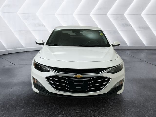 Used 2023 White Chevrolet LT image 2