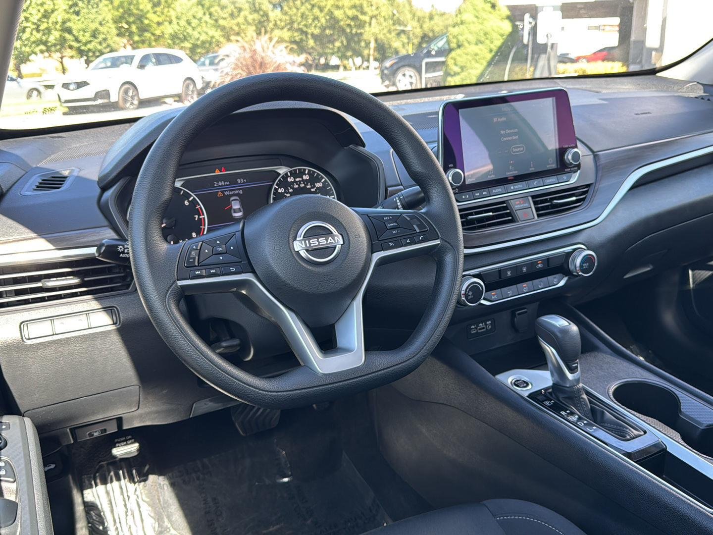 2025 Nissan Altima SV - Photo 21