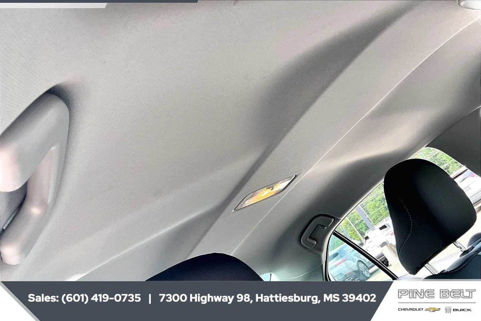 Used 2022 Super White Toyota LE image 16