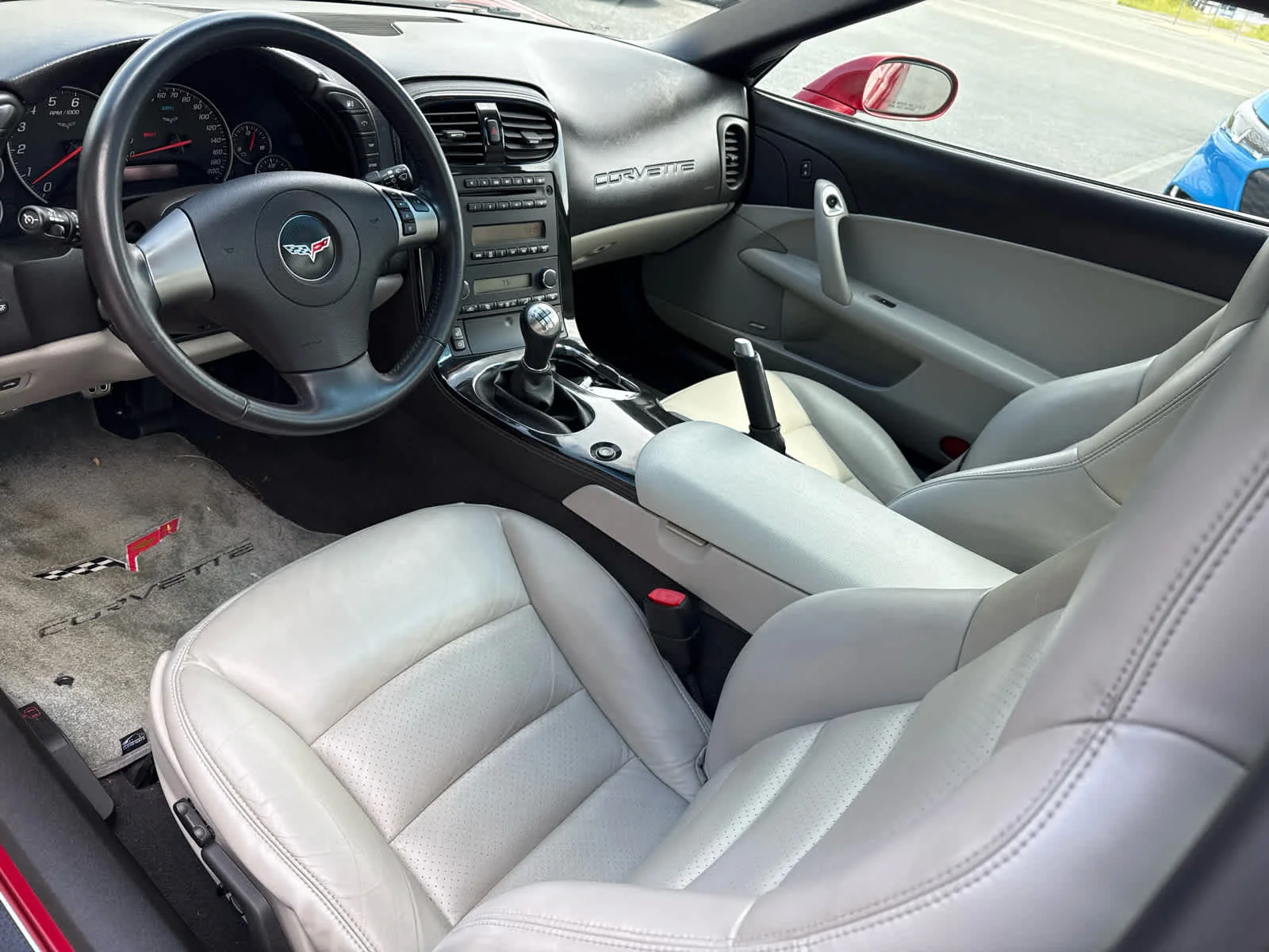 Used 2008 Crystal Red Metallic Tintcoat Chevrolet  image 12