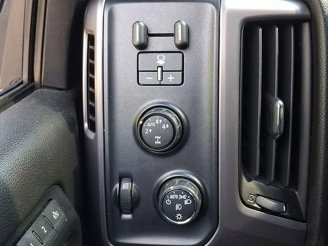 Used 2014 Gray GMC SLT image 25