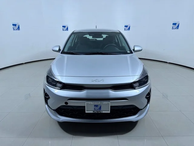 Used 2023 SILKY SILVER Kia S image 16