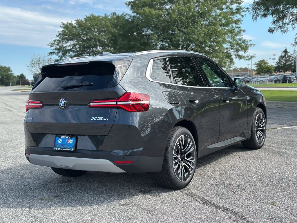 New 2026 Dark Graphite Metallic BMW 30 xDrive image 7