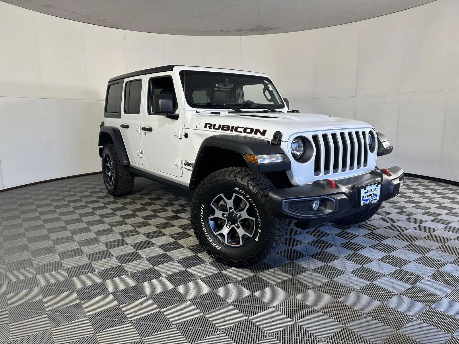 Used 2021 Bright White Clearcoat Jeep Unlimited Rubicon image 11