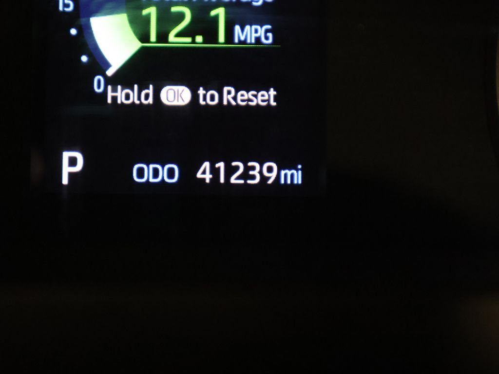 2023 Toyota Tundra Limited - Photo 32
