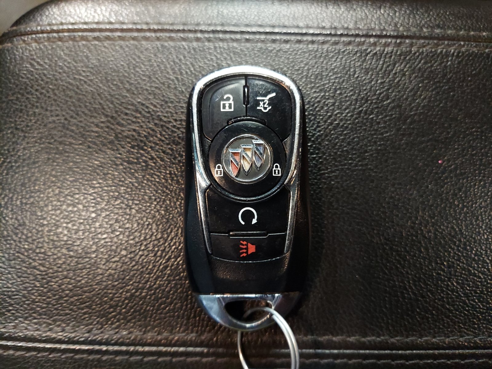Used 2020 Dark Moon Blue Metallic Buick Select image 30