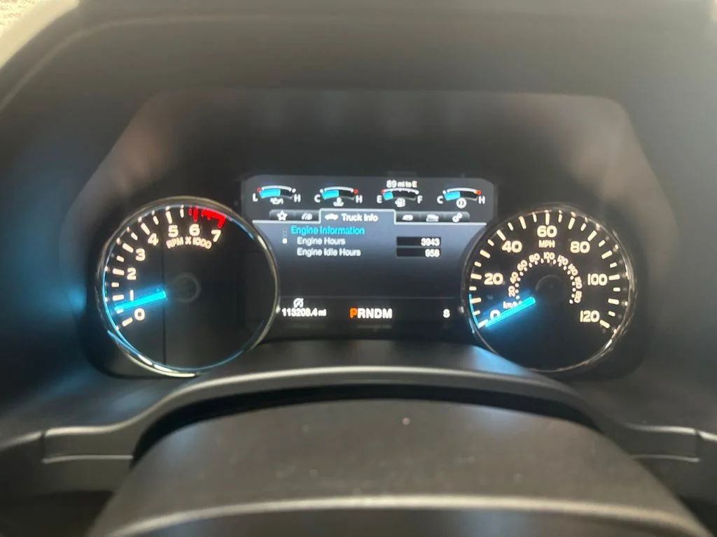 Used 2018 Magma Red Metallic Ford Lariat image 23