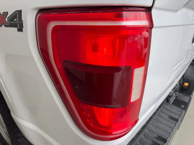 Used 2023 Oxford White Ford XL image 34