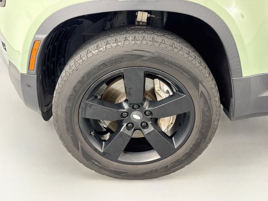 Certified Used 2023 Green Land Rover 75th Edition image 31