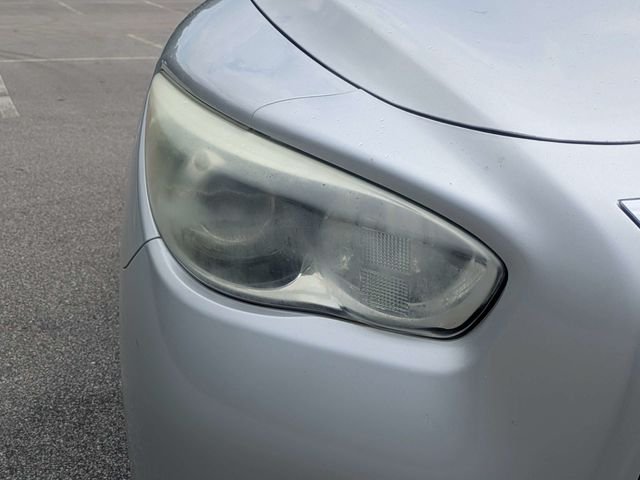 Used 2014 Silver INFINITI Base image 9