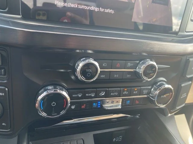 New 2026 Agate Black Metallic Ford F-350® Lariat® image 28