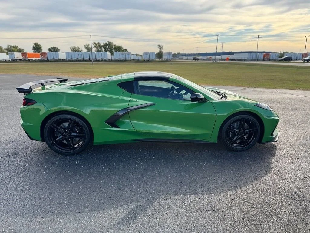 2026 Chevrolet Corvette 2LT - Photo 6