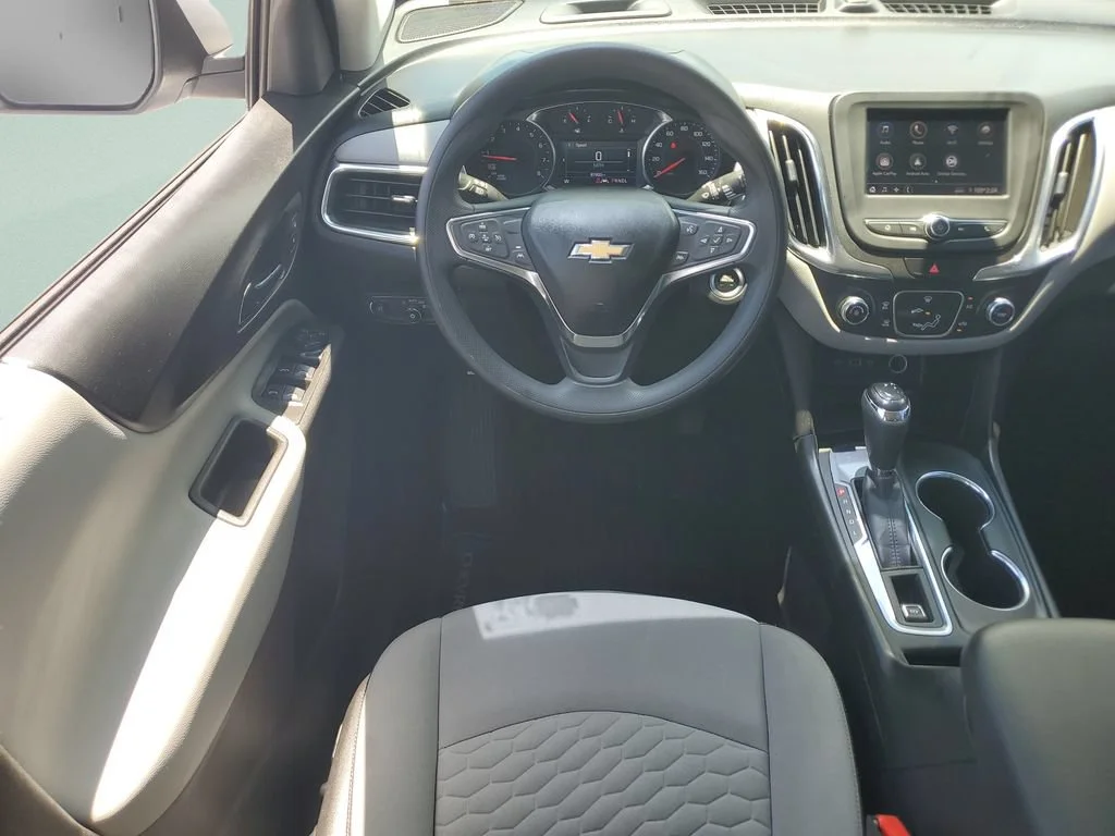 Used 2020 SILVER ICE METALLIC Chevrolet LT image 12