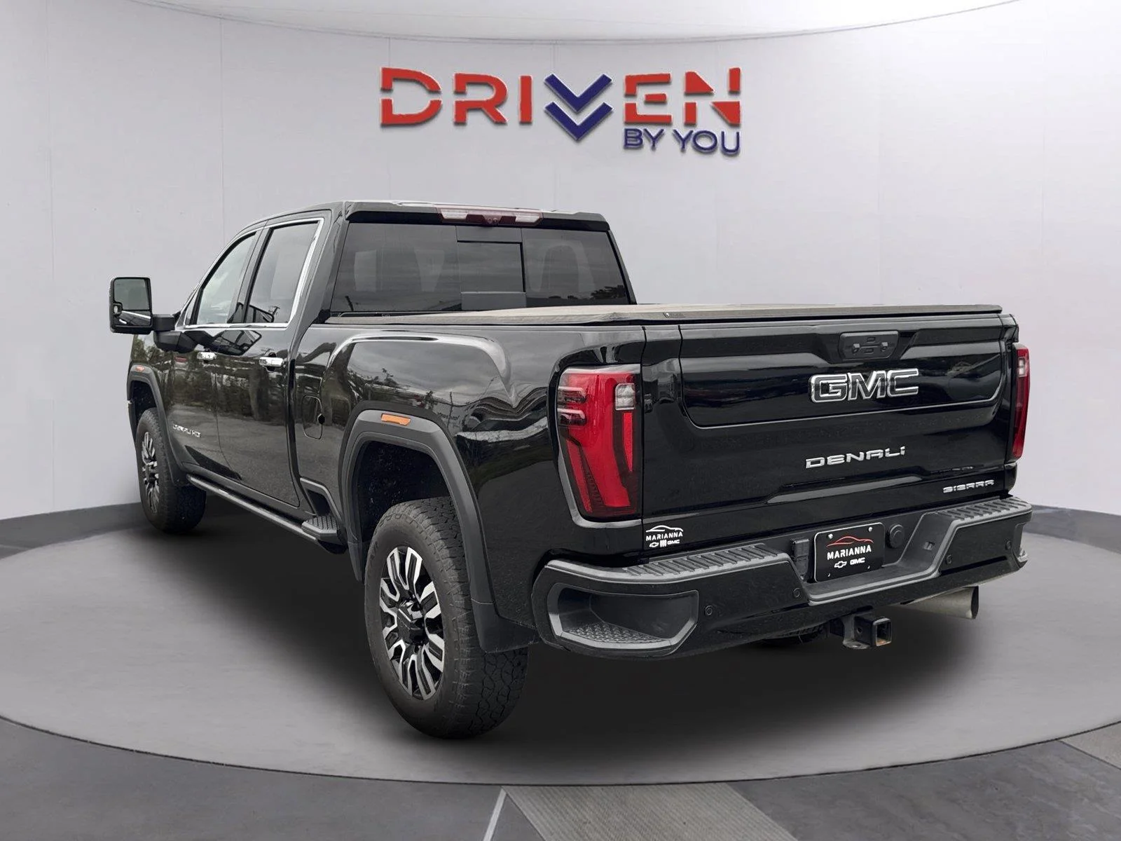Used 2024 Onyx Black GMC Denali Ultimate image 6