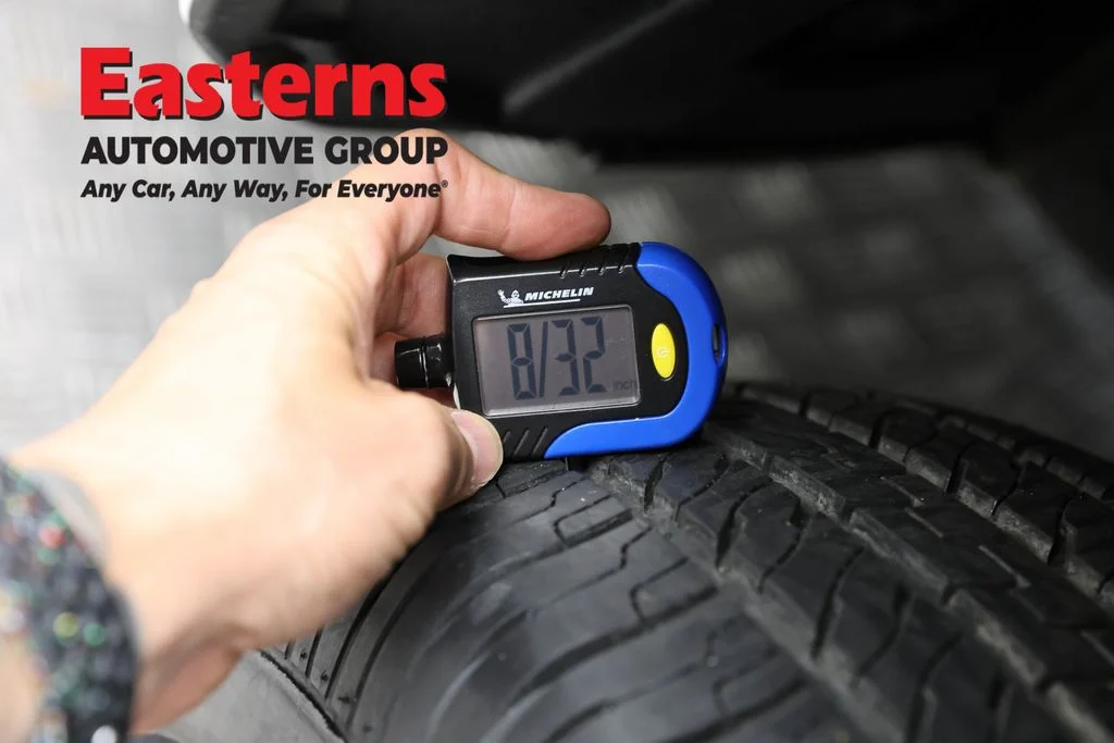 Used 2019 White Toyota SR image 26