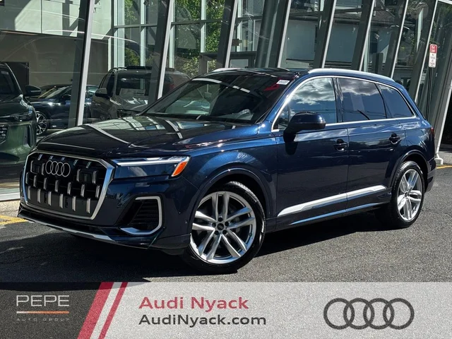 2025 Audi Q7 55 Premium Plus