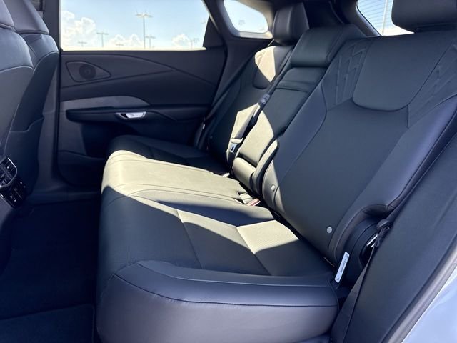 Certified Used 2025 White Lexus 350 Premium image 23