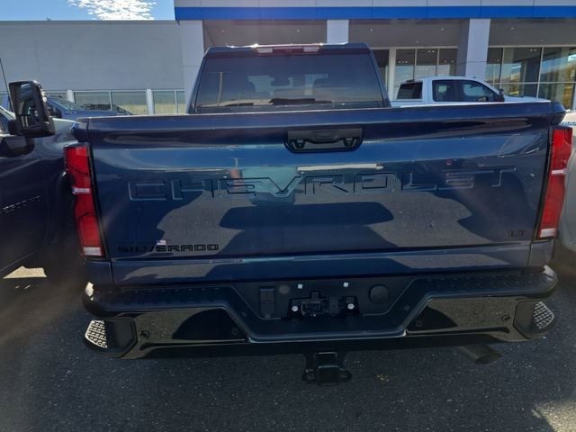 2026 Chevrolet Silverado 2500HD LT photo 4