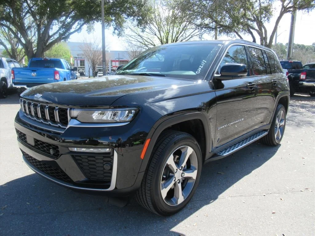 New 2026 Jeep Grand Cherokee Limited Sport Utility in Chiefland