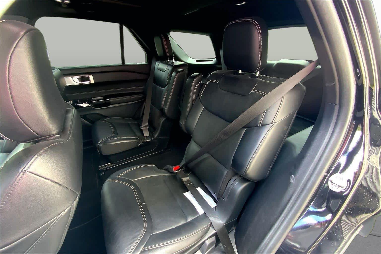 Used 2023 Agate Black Ford ST image 21