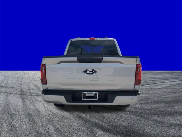 New 2026 Silver Ford XLT image 5